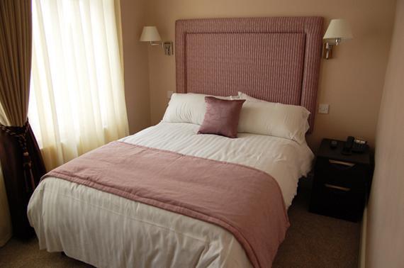 Devonshire Hotel Hornchurch ห้อง รูปภาพ