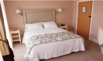 Devonshire Hotel Hornchurch ภายนอก รูปภาพ